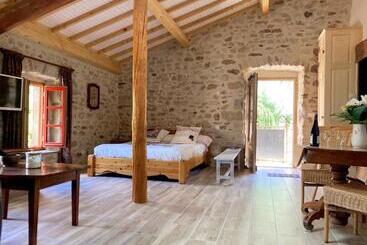 דירות לתיירים Mont2roux