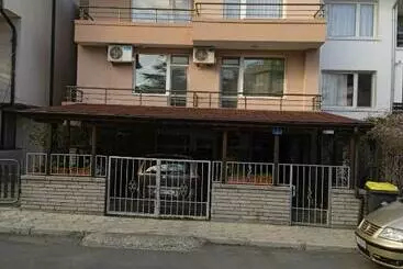 پانسیون къща за гости ганчеви