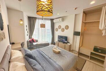 شقة فندقية The Edge Central Pattaya
