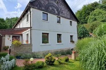 آپارتمان‌های توریست‌ها Wellness Apartmán Bělá