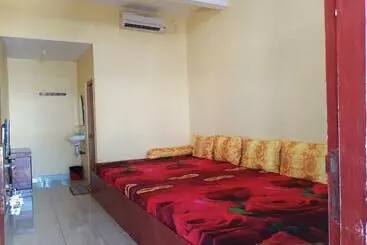 Hotelli Sisca Homestay Tidung Redpartner