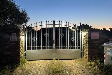 Turist apartmanları Stazzo Monti Russu