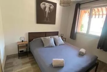 Tourist flats Appartement Vue Mer Avec Place De Parking Privée