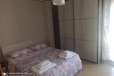 דירות לתיירים Villa Iris