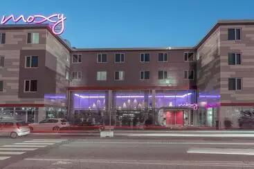 فندق Moxy Milan Malpensa Airport