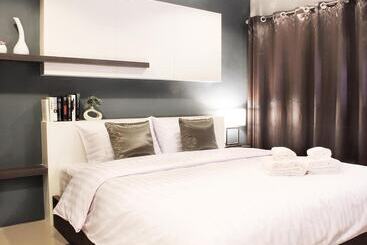 Hotel The Artist House