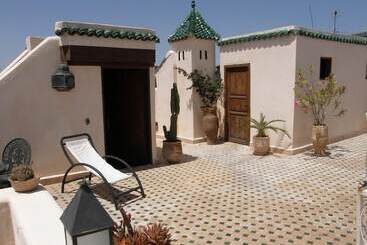 里亚德 Ryad Mabrouka