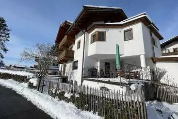 ツーリストアパートメント Kitzalps Apartments By Alpine Host Helpers