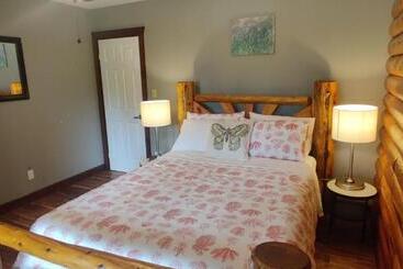 Turista apartmanok Tobermory Peaceful Private Entire Cottage Log Home Spacious Fully Equipped