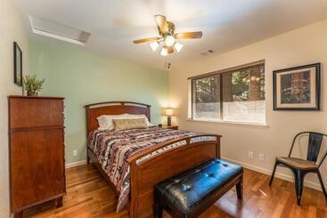 游客公寓 Yosemite Rendezvous