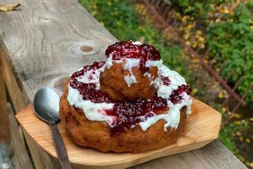 تختخواب و صبحانه Căsuța Din Pădure