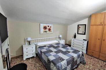 شقق خاصة سياحية Casa Rural El Huerto Con Jardín