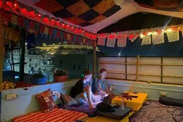 Pansiyon Blue Eye Backpackers Hostel