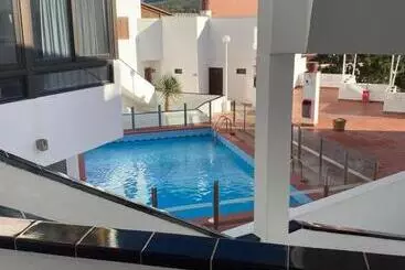 ツーリストアパートメント Cozy Apartment In Los Cristianos