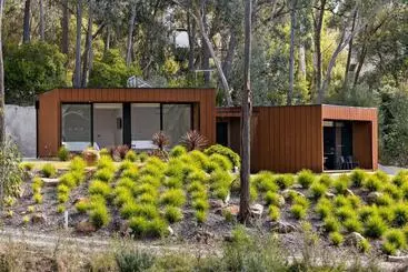 ツーリストアパートメント Lithic House Two