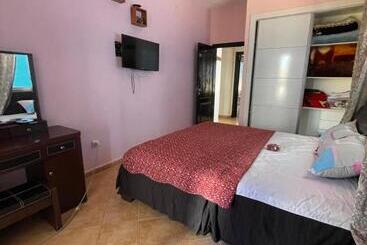 Ferienwohnungen Luxury Apartment With Swimming Pool View