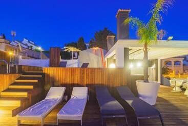 Жильё для туристов Cubo S Gibralfaro House Center