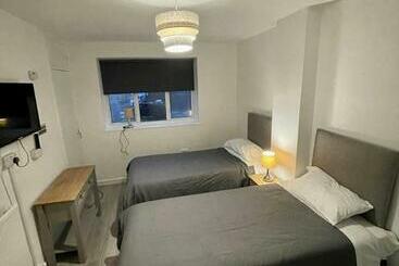 Top Twenty Bed And Breakfast