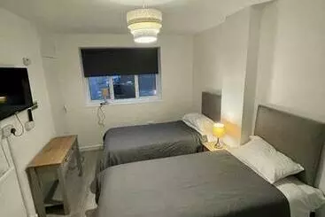 Top Twenty Bed And Breakfast