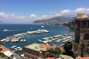 צימר Giulia Bb Sorrento