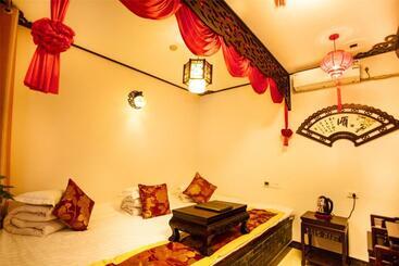 בית מלון כפרי Pingyao Ji Family Courtyard Inn