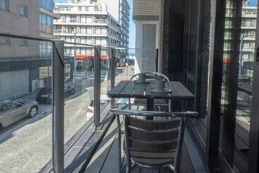 آپارتمان‌های توریست‌ها Sea Rent 1   Inclusief Garagebox