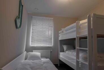 آپارتمانهای توریستها Sea Rent 1 Inclusief Garagebox