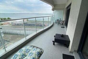 ツーリストアパートメント Zigon Summer Place By Casa Del Mar