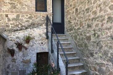 ベッドアンドブレックファースト Gîte Les Marronniers