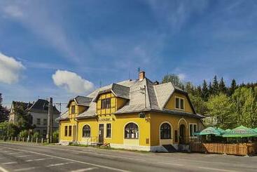 Pensjonat Penzion U Kovárny