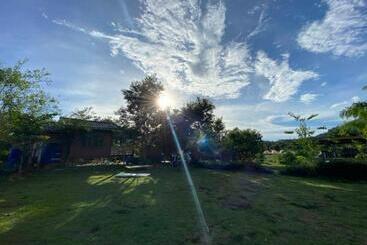 Resort บ้านในสายหมอกบุญแจ้งโฮมสเตย์