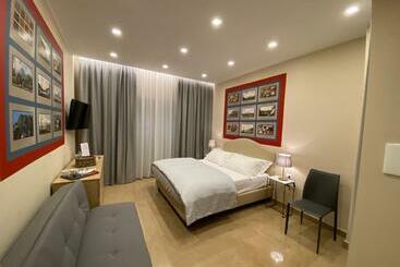 Bed & Breakfast Mdc Luxurys Naples