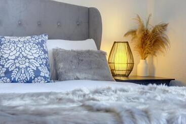 شقق خاصة سياحية Kist Accommodates Duck Hill Cottage