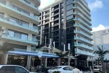 Apartaments turístics Metamorfoz Apartment