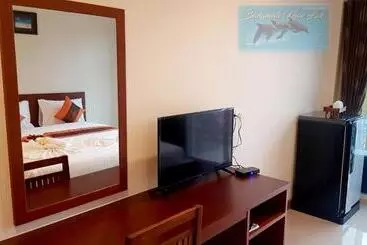 Hotel Baramate Khao Lak Sha Plus