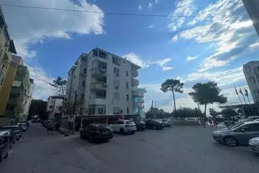 آپارتمان‌های توریست‌ها Arteg Apartments   Superior