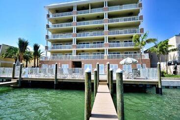 Turistlejligheder Waterfront 3br 2kings Pool Balcony Beach