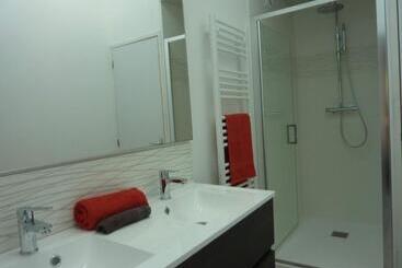 مبيت وإفطار Brest Chambres D Hôtes