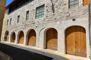 تختخواب و صبحانه Maison Du Cloitre Couvent Des Carmes