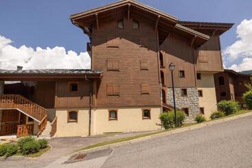 Turistlägenheter Morillon 1100 Skis Aux Pieds