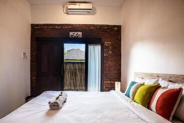 Pensão Happy Guest House