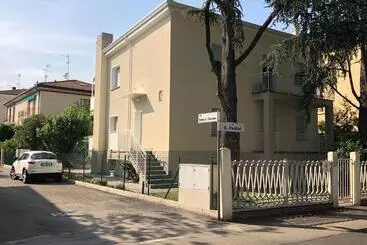 Apartaments turístics Appartamento A Due Passi Dal Centro Storico Di Imola