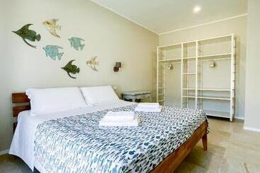 آپارتمان‌های توریست‌ها Domus Lavinia   Levante     Anzio