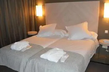 Otel Balneario De Gravalos