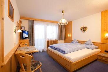 Bed and Breakfast Gästehaus Helga