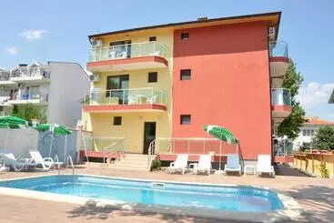 ホテル Jaky Spa Complex