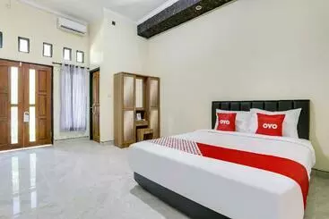 Hotel Spot On 90882 Sari Homestay
