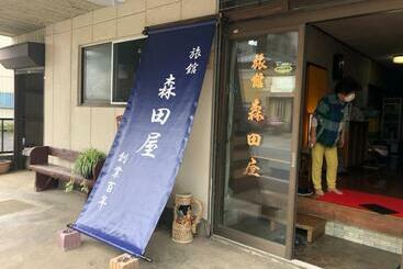 Bed and Breakfast 竜ケ崎駅そばの森田屋旅館