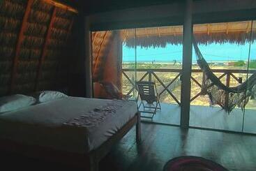 Pensão Nomads Village, Macapa