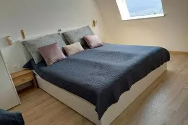 آپارتمان‌های توریست‌ها River Apartment